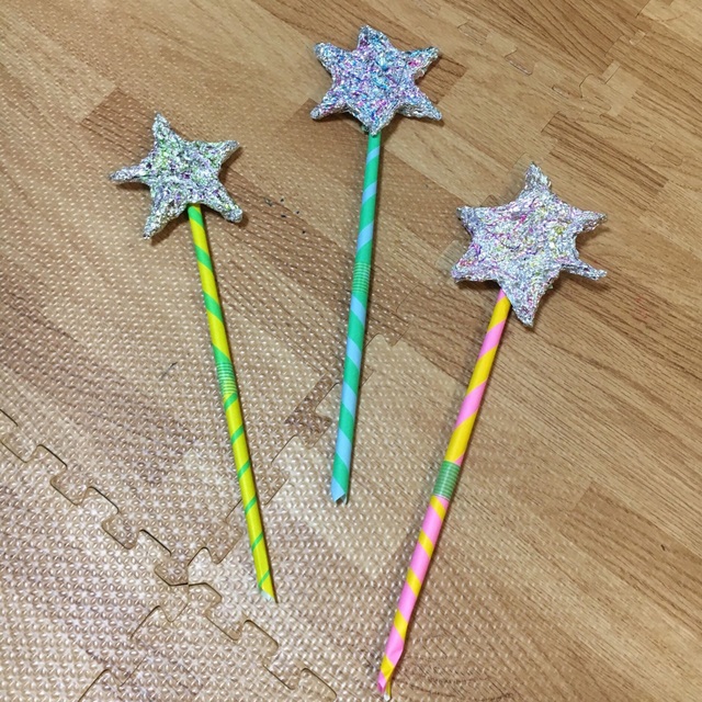 【みんなの投稿】キラキラステッキ 【みんなの投稿】キラキラステッキ