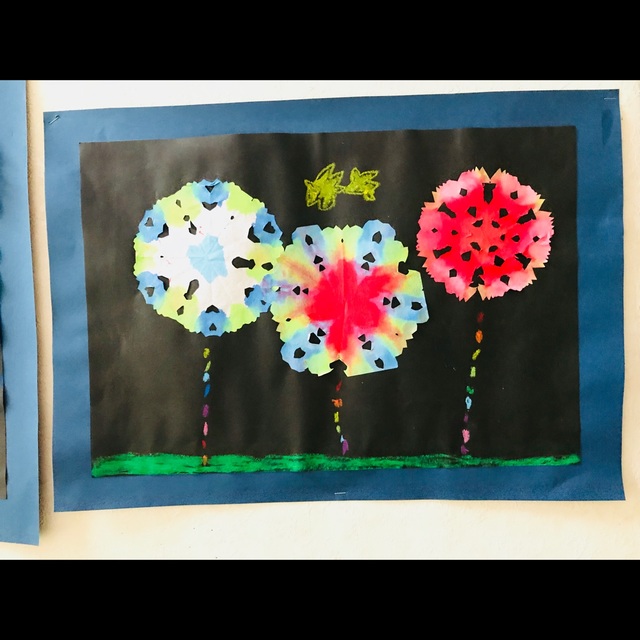 【みんなの投稿】『切り絵花火』 【みんなの投稿】『切り絵花火』