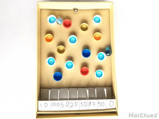 コロコロ♪ビー玉転がしゲーム〜パチンコ風!?の手作りおもちゃ〜 コロコロ♪ビー玉転がしゲーム〜パチンコ風!?の手作りおもちゃ〜