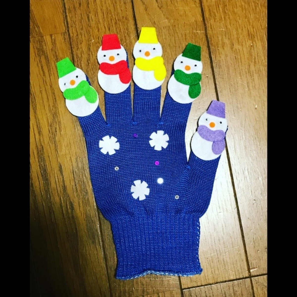 【みんなの投稿】【雪だるまのチャチャチャ 手袋シアター】 【みんなの投稿】【雪だるまのチャチャチャ 手袋シアター】
