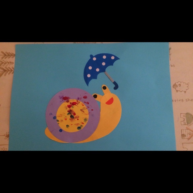 【みんなの投稿】６月壁面 指スタンプ