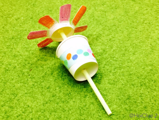 パッと花咲くプレゼント〜贈りものにもうれしい製作遊び〜