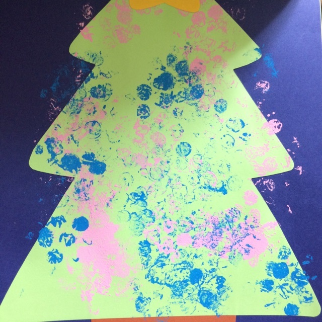 【みんなの投稿】スタンプクリスマスツリー