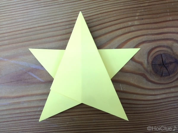 キラキラお星さま〜折り紙１枚で作る七夕飾り〜
