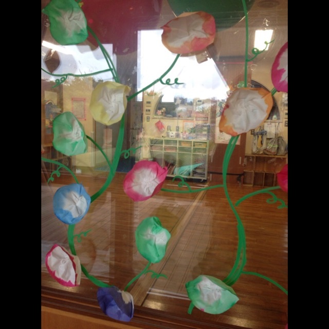 【みんなの投稿】2歳児ドア飾り