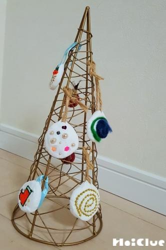手作りクリスマスオーナメント〜紙粘土で楽しむ製作遊び〜