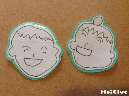 ペタペタシール〜絵がシールになっちゃうワクワク遊び〜