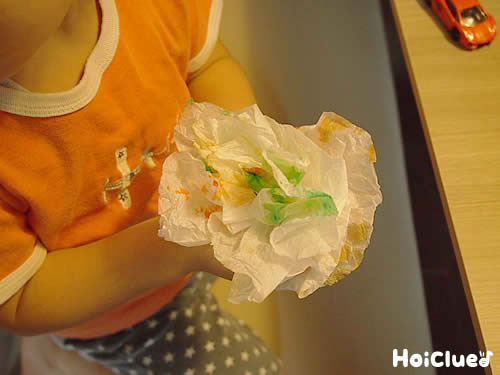 くしゅくしゅフラワー〜乳児さんも楽しめる製作あそび〜