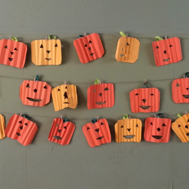 【みんなの投稿】ハロウィン　壁面飾り