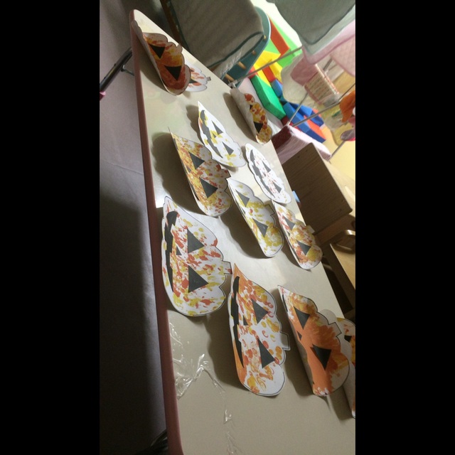 【みんなの投稿】絵の具フィンガーペインティング