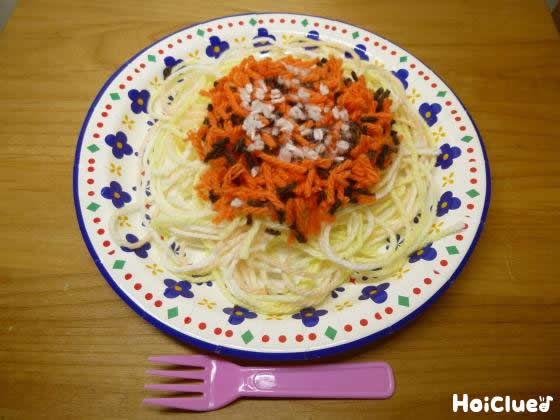 本物みたいなスパゲッティ〜材料1つで楽しめる製作遊び〜