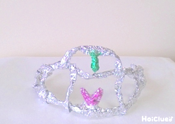 プリンセスティアラ〜たったひとつの材料で楽しめる製作あそび〜