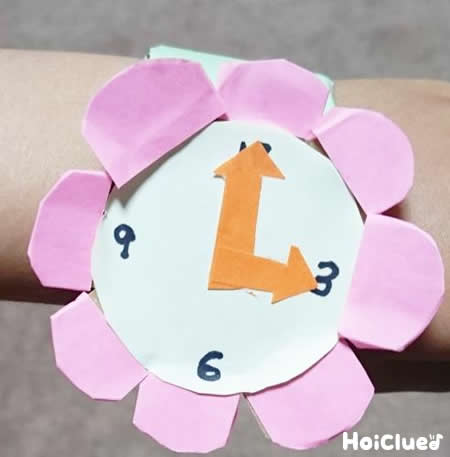 お花の腕時計〜ブレスレット風♪オシャレアイテム〜