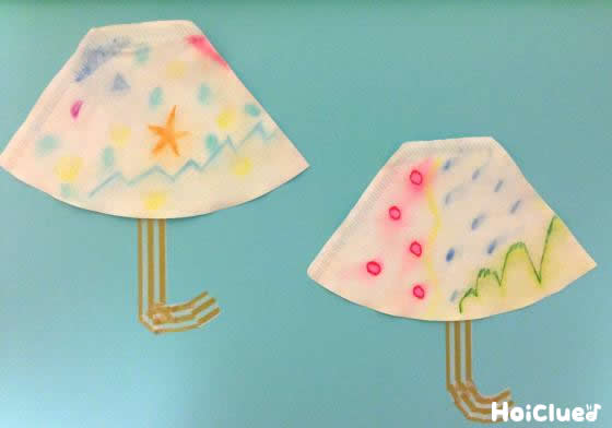 パステルカラーのにじみ絵傘〜素材をいかした製作あそび〜