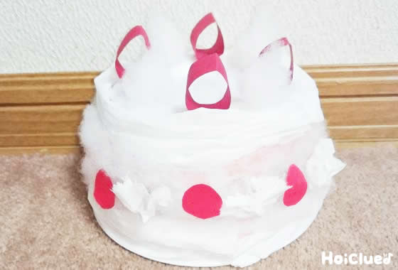 誕生会をより楽しくなりそうな手作りグッズアイデア集〜ケーキやマイクに飾りなど〜