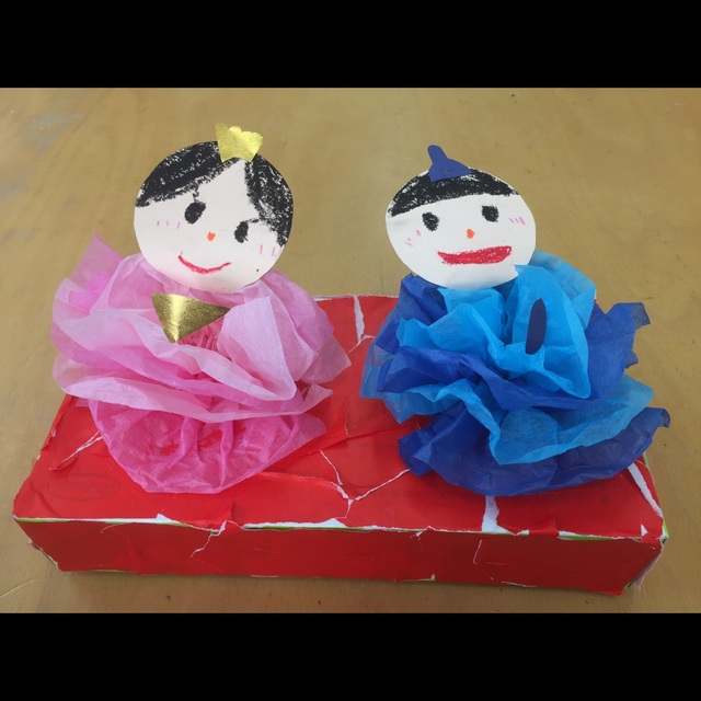 【みんなの投稿】【お花紙でおひなさま】