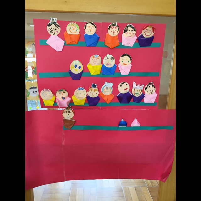 【みんなの投稿】年少 お雛さま