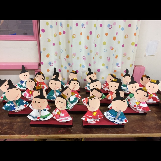 【みんなの投稿】ひな人形(1歳時クラス)