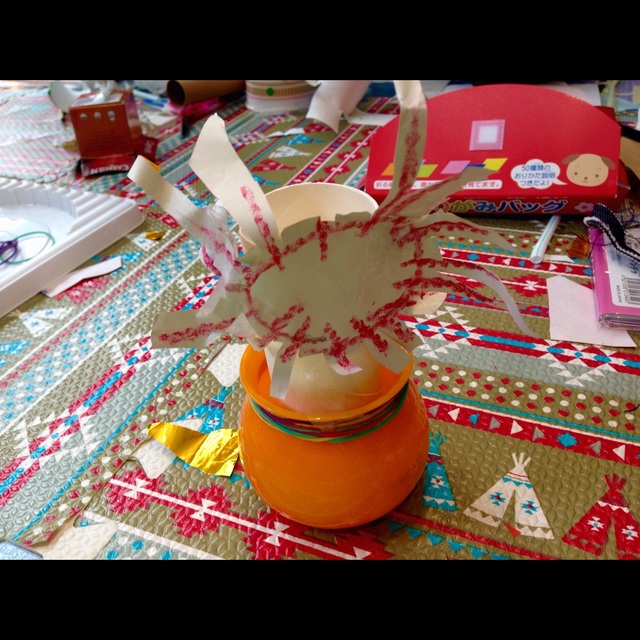 【みんなの投稿】【太陽みたいなお花】