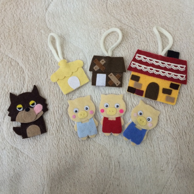 【みんなの投稿】指人形3びきのこぶた