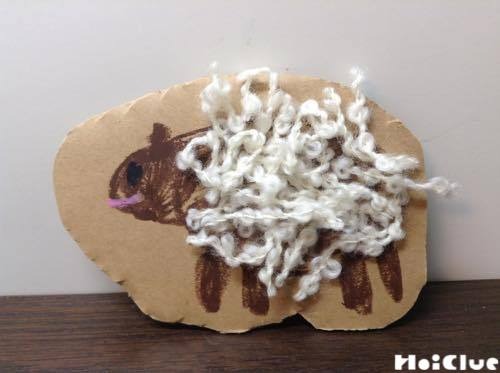 毛糸deもこもこひつじさん〜手軽さが嬉しいわくわく製作遊び〜