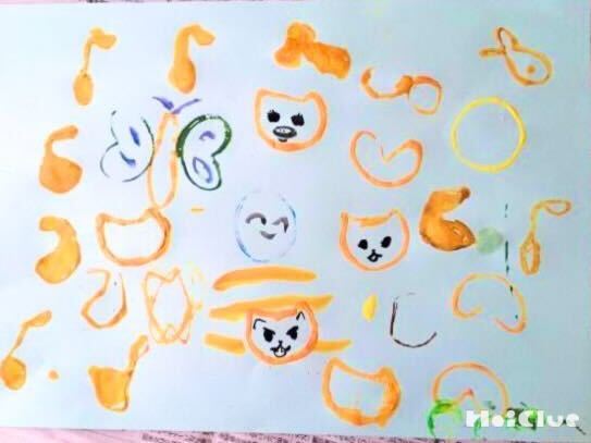 ペタペタはんこあそび〜意外な廃材から広がる世界〜