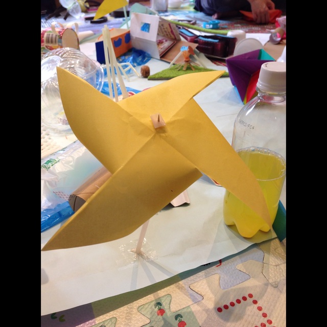 【みんなの投稿】ゆらゆら風車