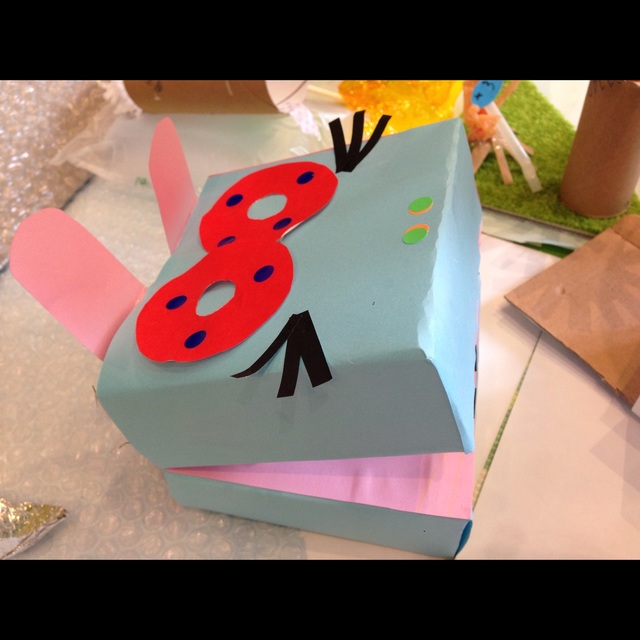 【みんなの投稿】おしゃれ眼鏡のネズミさん