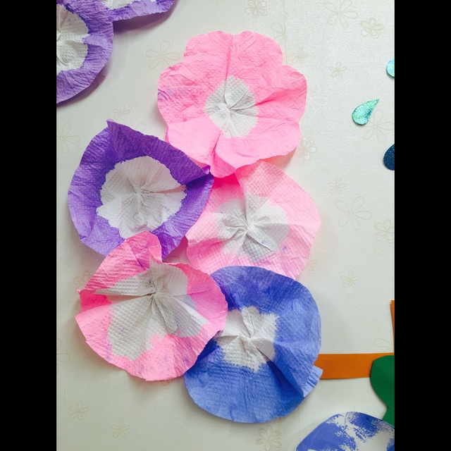 【みんなの投稿】☆朝顔☆染め紙☆1歳児