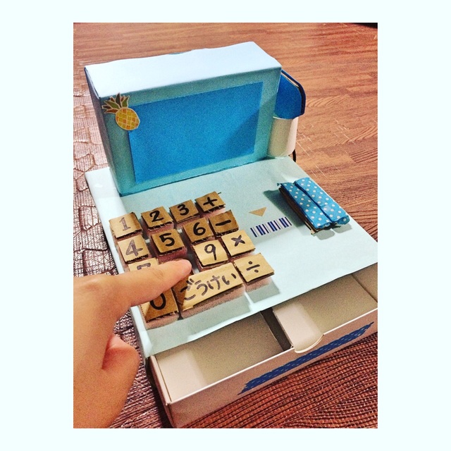 【みんなの投稿】★ボタンが押せるレジスター