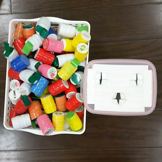 【みんなの投稿】1歳児：ぽっとん落とし