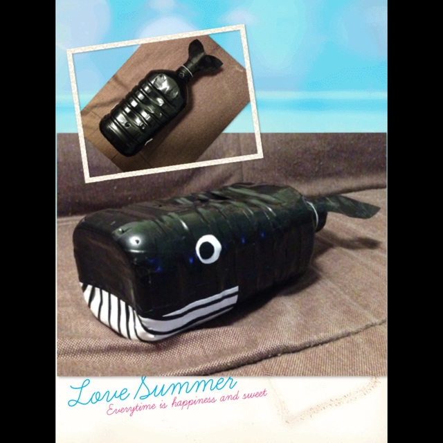 【みんなの投稿】ペットボトルくじら