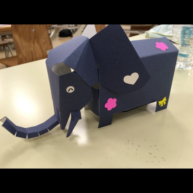 【みんなの投稿】〇ぞうさん画用紙ハサミシールなど簡略化した図面を作成しました。年長さんでも少し難しい…かな。