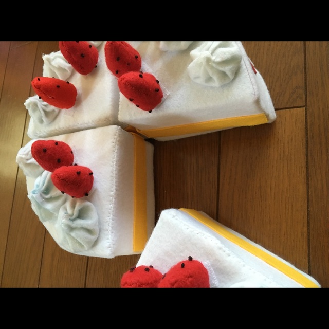【みんなの投稿】【ケーキ】0.1歳児いちご取り外し可能