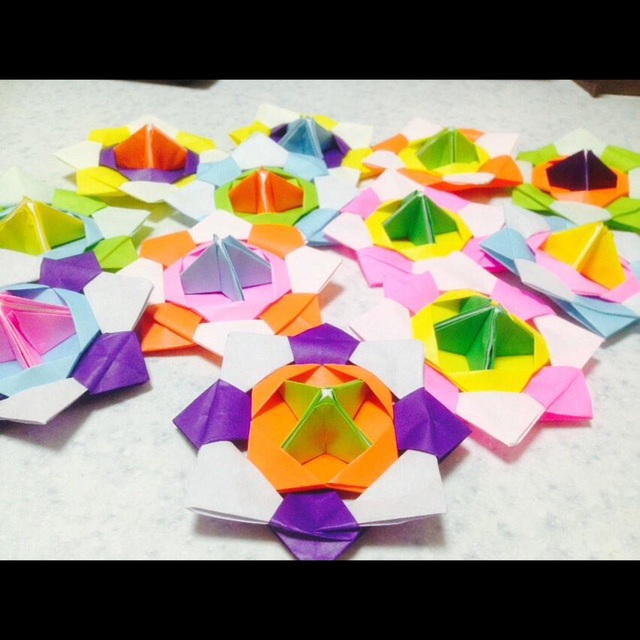 【みんなの投稿】こま 折り紙