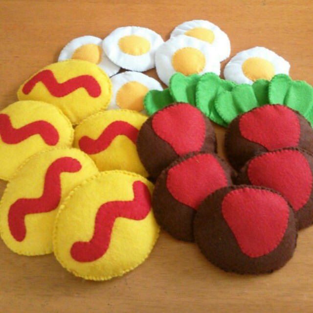 【みんなの投稿】フエルトdeおままごと