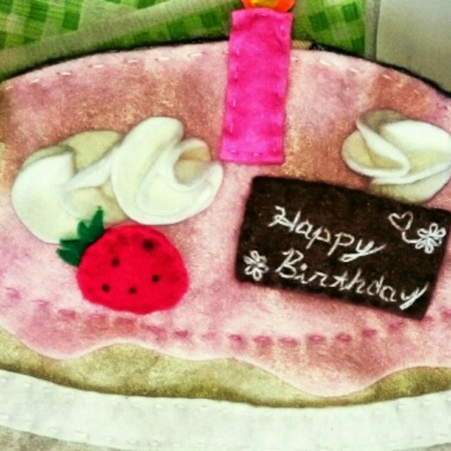 【みんなの投稿】〈デコレーションケーキ〉