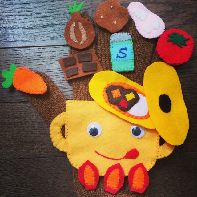 【みんなの投稿】手袋シアター「カレーライスのうた」