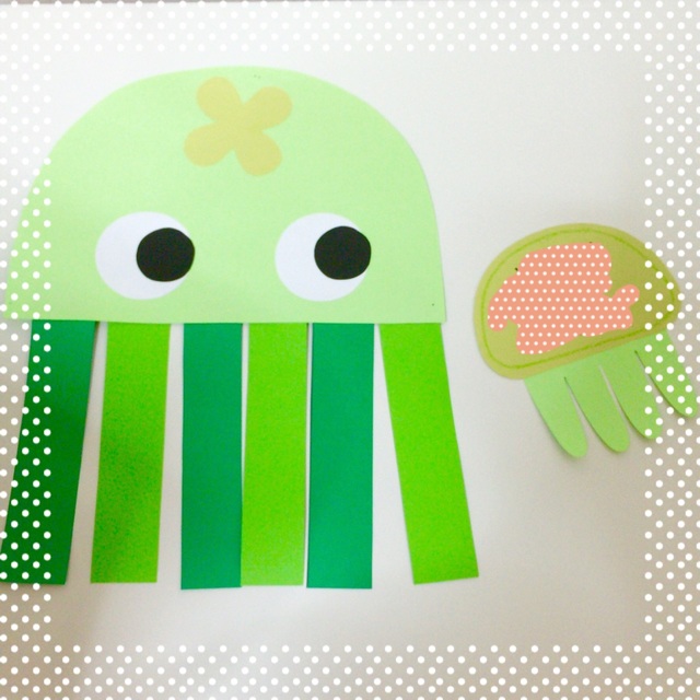 【みんなの投稿】【夏の壁面飾り】