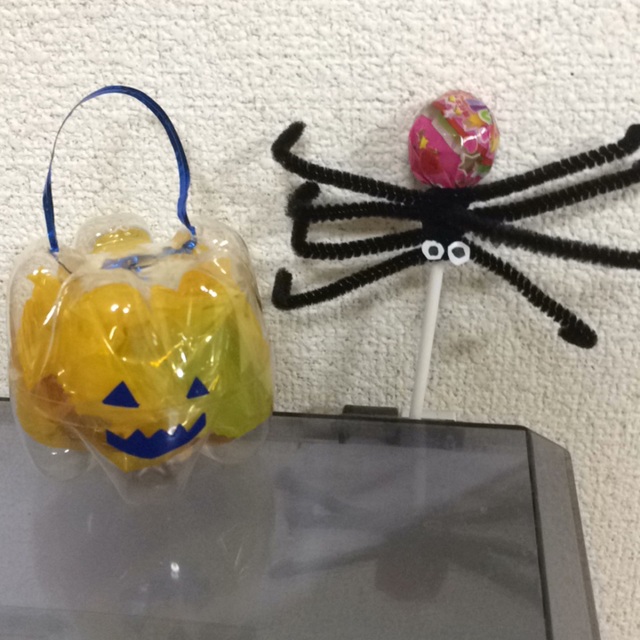 【みんなの投稿】ハロウィン　ジャックオーランタンとクモ