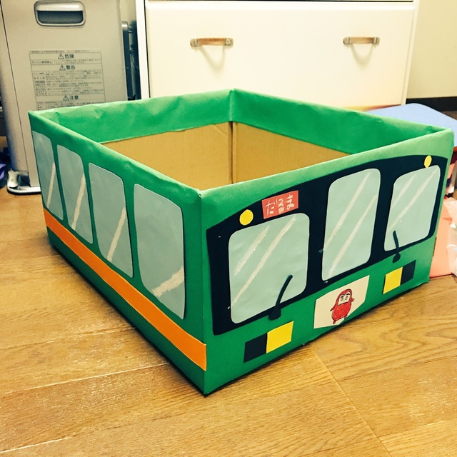 【みんなの投稿】ダンボール電車