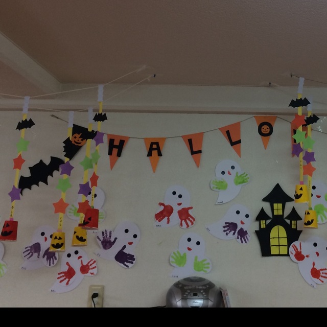 【みんなの投稿】0.1歳児→手形おばけ