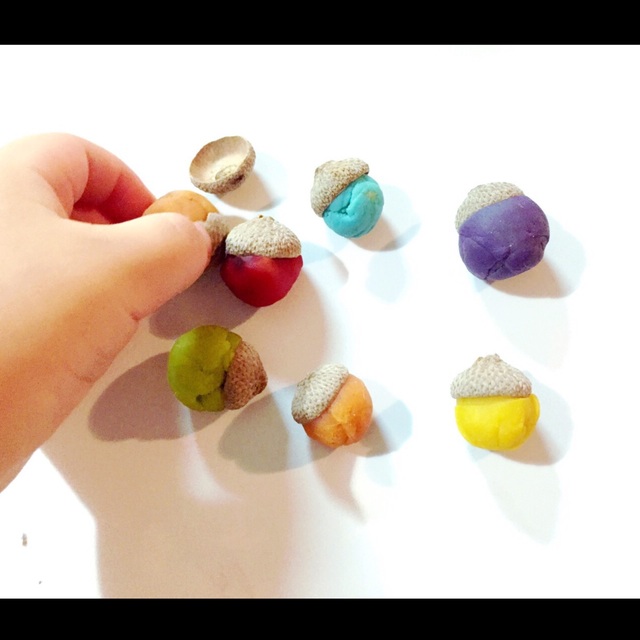 【みんなの投稿】粘土のどんぐりさん