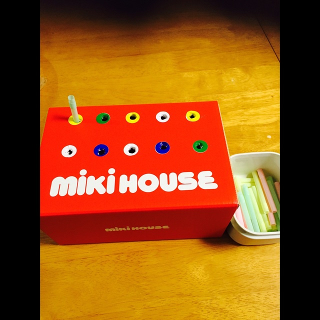 【みんなの投稿】【靴箱でストロー落とし】