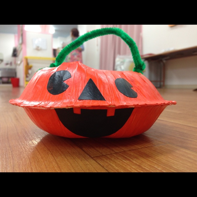 【みんなの投稿】お菓子入れ