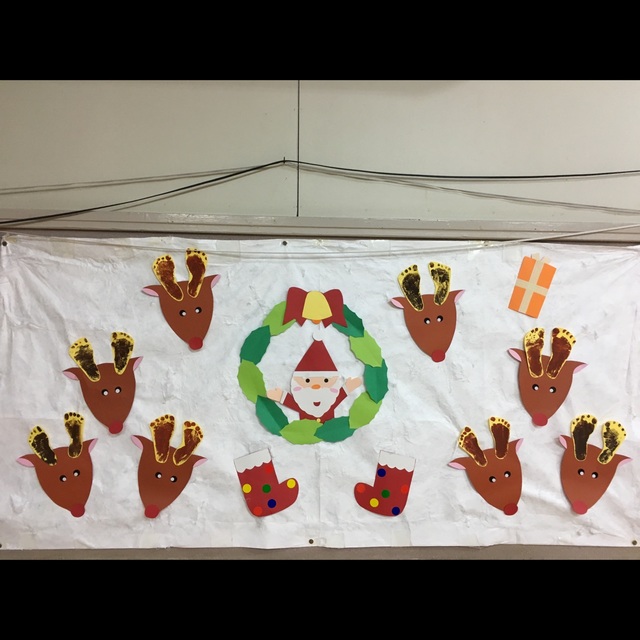 【みんなの投稿】【12月 壁面 サンタクロースとトナカイ】