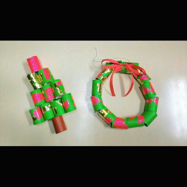 【みんなの投稿】クリスマスリースとツリー