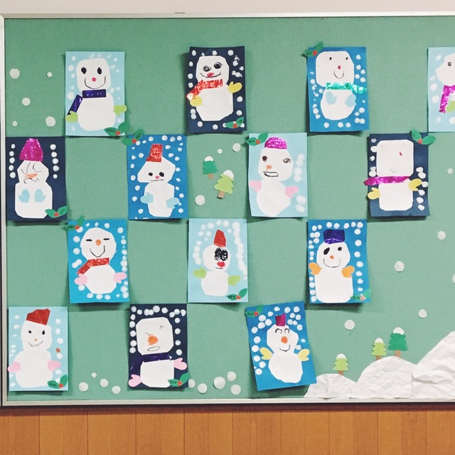 【みんなの投稿】壁面 雪だるま 年少組