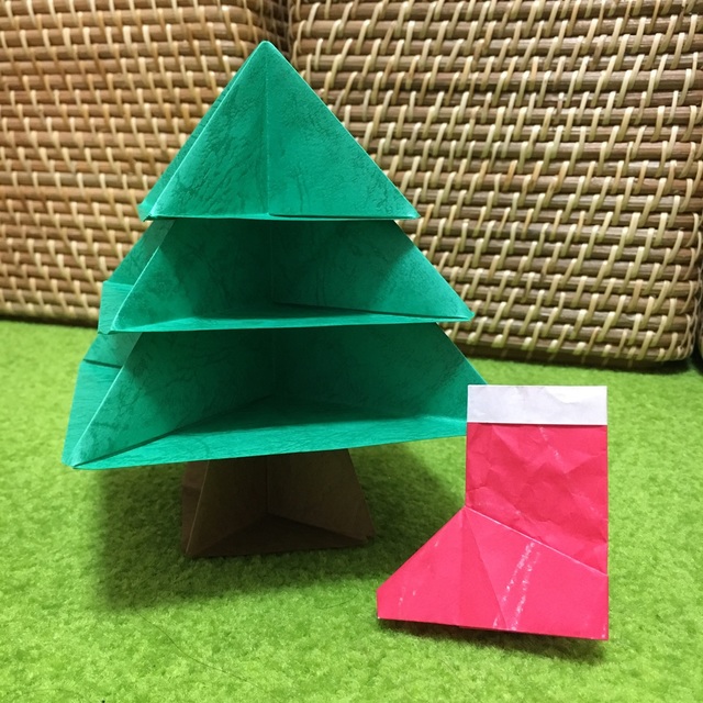 【みんなの投稿】クリスマスツリーと長靴