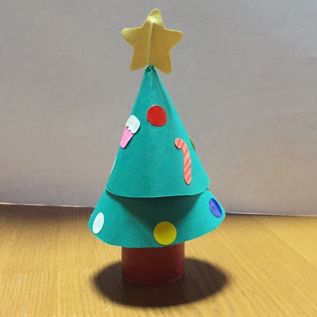 【みんなの投稿】クリスマスツリー